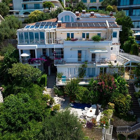 Sun Rose Apartments Sveti Stefan Eksteriør billede